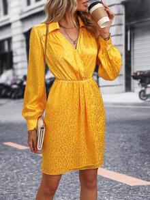 SHEIN Clasi 豹紋提花交疊領燈籠袖連衣裙 - 黃色 - 查看 3