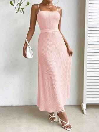 SHEIN Privé 素色吊帶洋裝