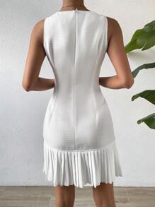 Chiquease 素色百褶下擺連衣裙 - 白色 - 查看 2