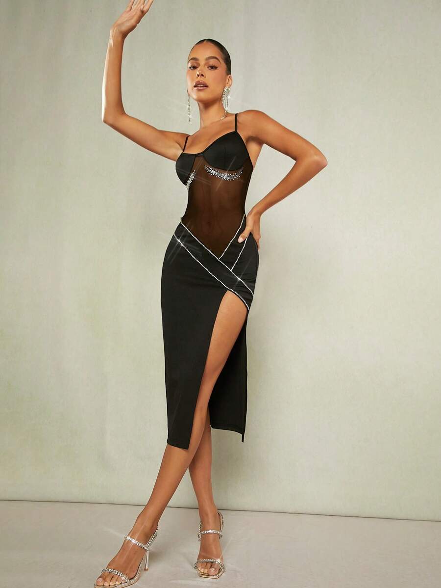 SHEIN BAE Vestido camiseta con detalle de strass, contraste de malla y abertura lateral en el muslo - Negro - Ver 1