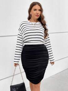 SHEIN Essnce Plus Striped Print Drop Shoulder Ruched Bodycon Dress - Black and White - View 4