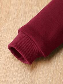 SHEIN Bộ 2 món/Bộ áo nỉ và quần nỉ màu đỏ tía trơn thường ngày cho bé trai, Thu/Đông - Màu Đỏ Sâu - Xem 4