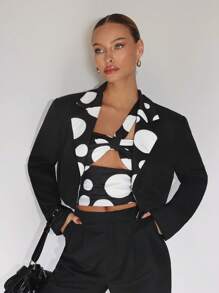 SHEINNeu 幾何印花短版西裝 - 黑色 - 查看 1