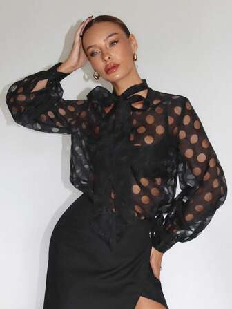 SHEINNeu 繫帶領燈籠袖襯衫不附胸罩