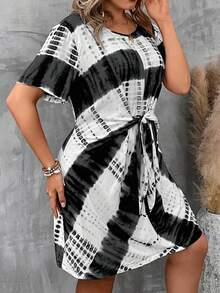 SHEIN LUNE Đầm Plus Size Thắt nơ trước Cà vạt nhuộm Giải trí - Đen và trắng - Xem 4