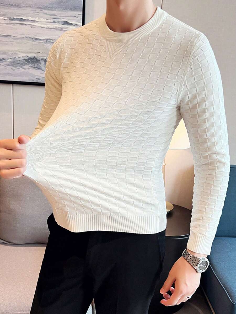 NITAGUT Men Solid Round Neck Sweater