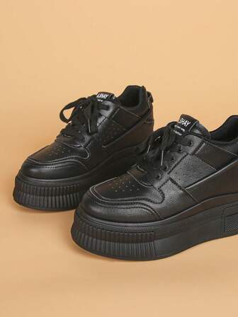 百搭时尚女鞋，短款女士休闲坡跟运动鞋，女士厚底运动鞋，全新春/秋系列