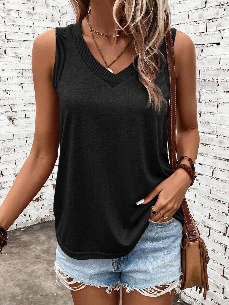 SHEIN LUNE Solid V Neck Tank Top - Black - View 1