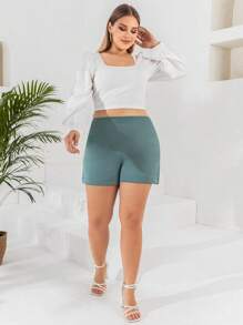 RueChic Plus Solid High Waist Shorts - Green - View 6