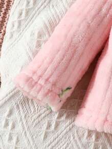 SHEIN Baby Girl Avocado Pattern Top