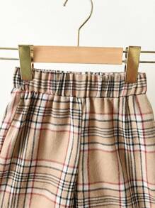 SHEIN 男小童小熊印花T恤&格紋印花短褲 - 彩色 - 查看 5