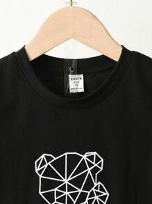 SHEIN 男小童小熊印花T恤&格紋印花短褲 - 彩色 - 查看 7