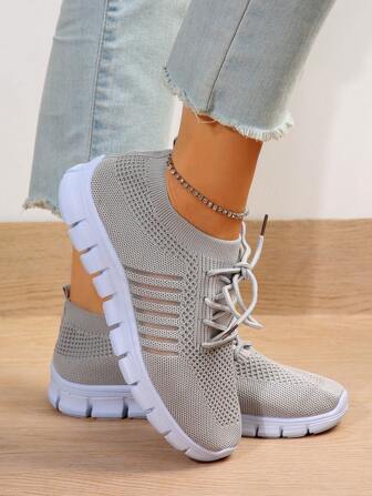 女性條紋圖案前綁帶跑步鞋