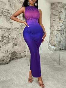 VaVaBold Vestido largo maximalista con arrugado en los laterales en degradado - Morado - Ver 7