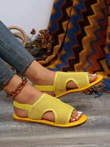 Plus Size Women's Flat Sandals, Beach Slippers For Summer, European And American Style - Yellow - View 2