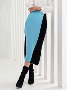 Aveloria Two Tone Split Back Skirt