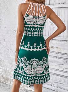 SHEIN Clasi 圖案印花繞頸洋裝 - 墨綠色 - 查看 2