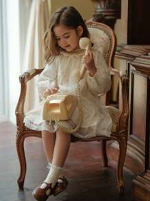 年輕女孩A字型網紗公主花卉連衣裙，掏空領線，適用於演出、派對和宴會 - 米色 - 查看 3