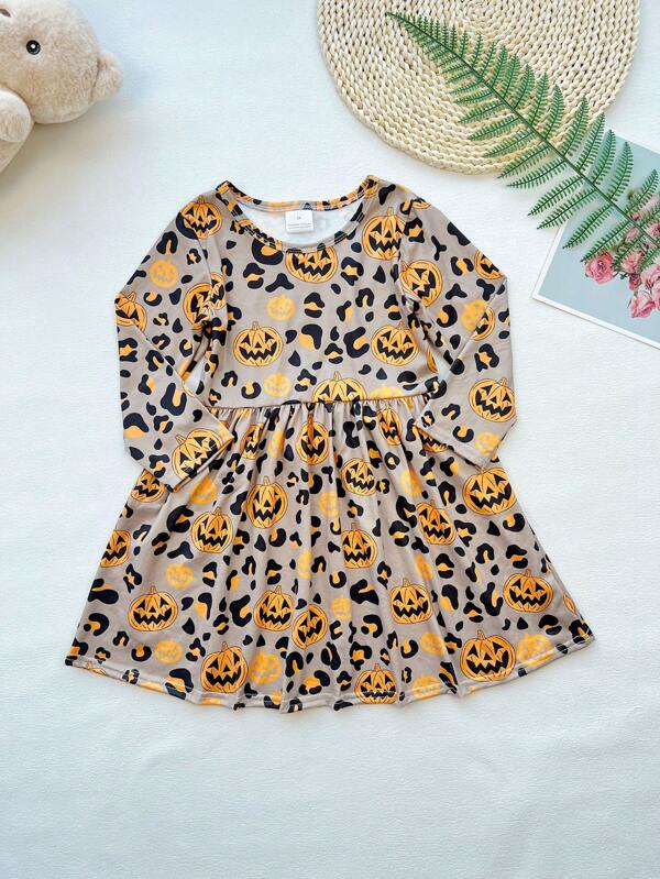 Jeune Fille Robe Halloween & Léopard