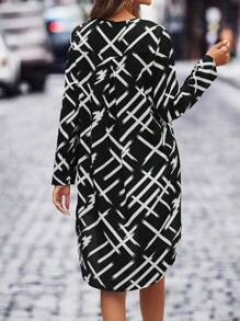 EMERY ROSE 滿版印花捲邊袖高低下擺連衣裙 - 黑與白 - 查看 2