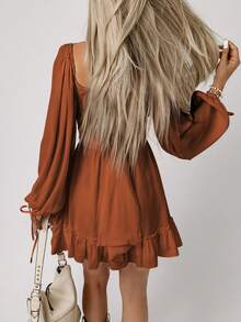 Acelitt 雞心領口燈籠袖荷葉邊洋裝 - 棕色 - 查看 2