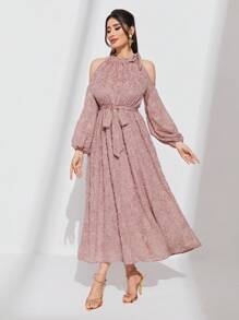 Modelyn 挖肩燈籠袖腰帶毛茸茸連衣裙