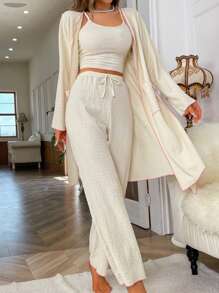 SHEIN X GiudiceGirls Set da casa con vestaglia con cintura, top a canotta e pantaloni, con dettagli a contrasto, comodo outfit per l'autunno e l'inverno - Beige - Visualizzare 6