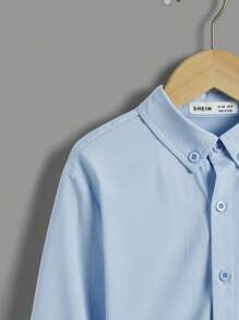 SHEIN 男童纯色简约休闲长袖梭织衬衫 - 淺藍色 - 查看 4