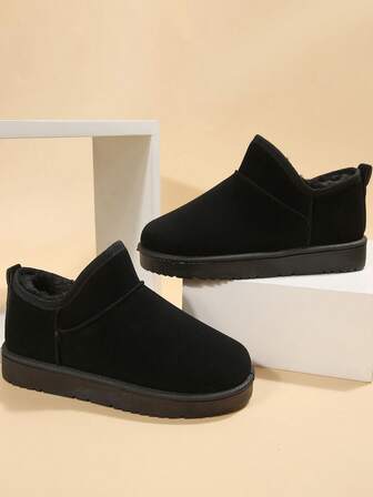 2025 Förtjockade varma korta snöstövlar med minimalistiskt varmt foder, vinter, pälsstövlar