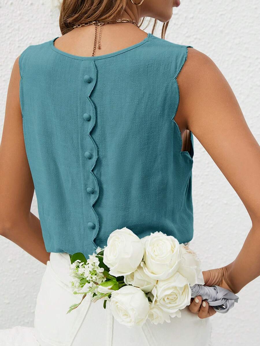 SHEIN Frenchy 素色後紐扣貝殼邊襯衫