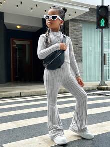 SHEIN Tween Girl 1pc Mock Neck Tee & 1pc Flare Leg Pants - Light Grey - View 4