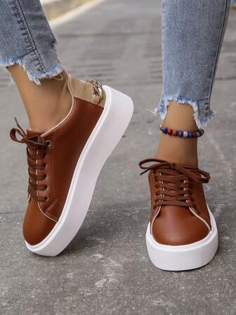 Plus Size Women Casual Loafers Sneaker Shoes, Flat Platform Round Toe Lace-Up Low-Cut Solid Color