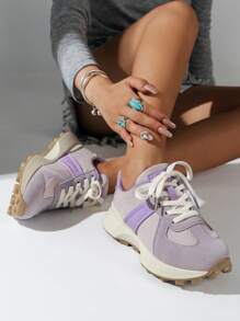 de mujeres Zapatillas deportivas chunky con grueso suela , casual Zapatos de atletismo , de moda de color combinado transpirable Zapatos deportivos - Morado - Ver 1