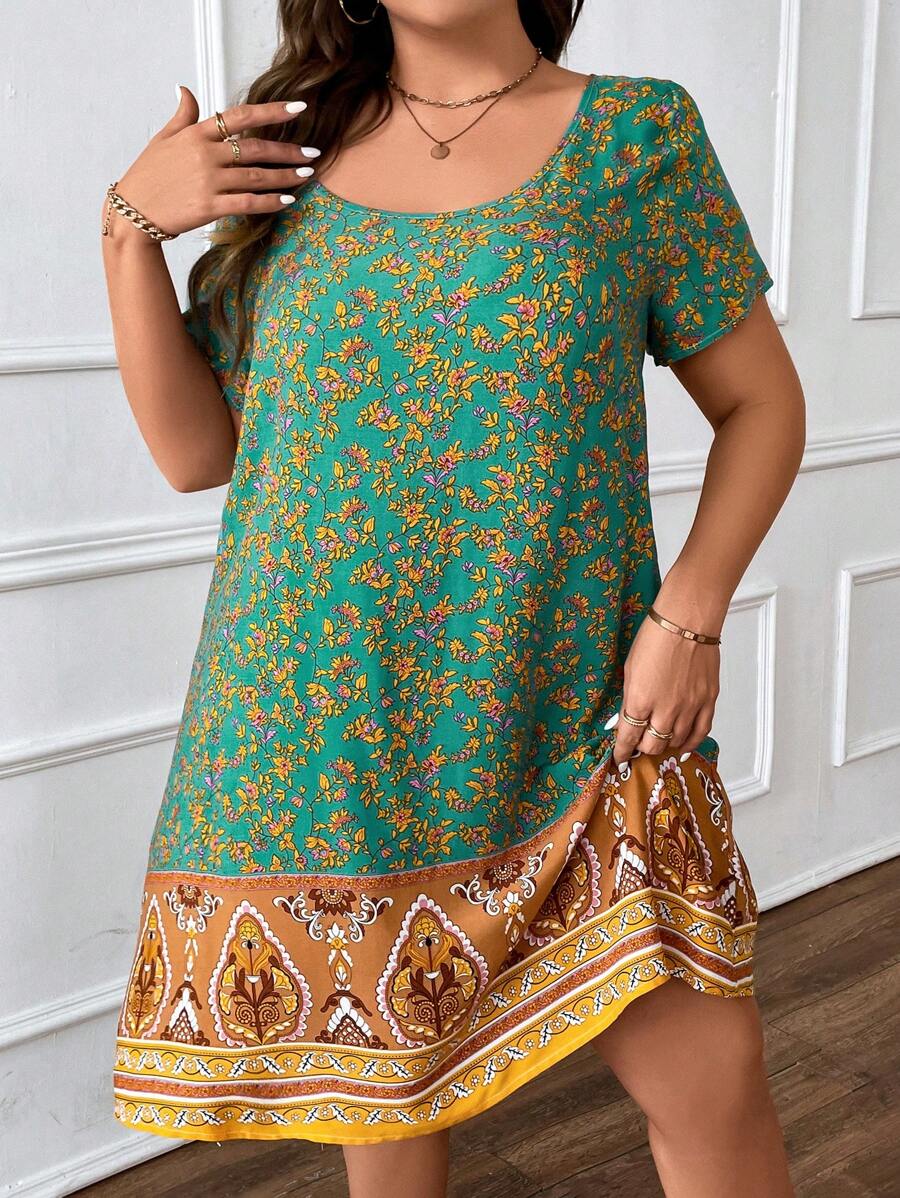 SHEIN Clasi 大碼印花大圓領直筒連衣裙 - 彩色 - 查看 1