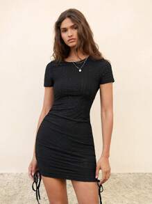 SHEIN EZwear Robe Ajustée À Cordon De Serrage Et À Côtés Froncés Pour L'été - Noir - Voir 1