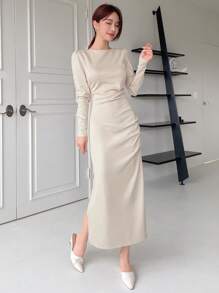 DAZY 素色褶邊高衩連衣裙 - 米色 - 查看 1