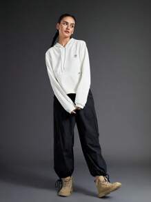 In My Nature 女士厚戶外運動遠足連帽衫帶大口袋,時尚風格