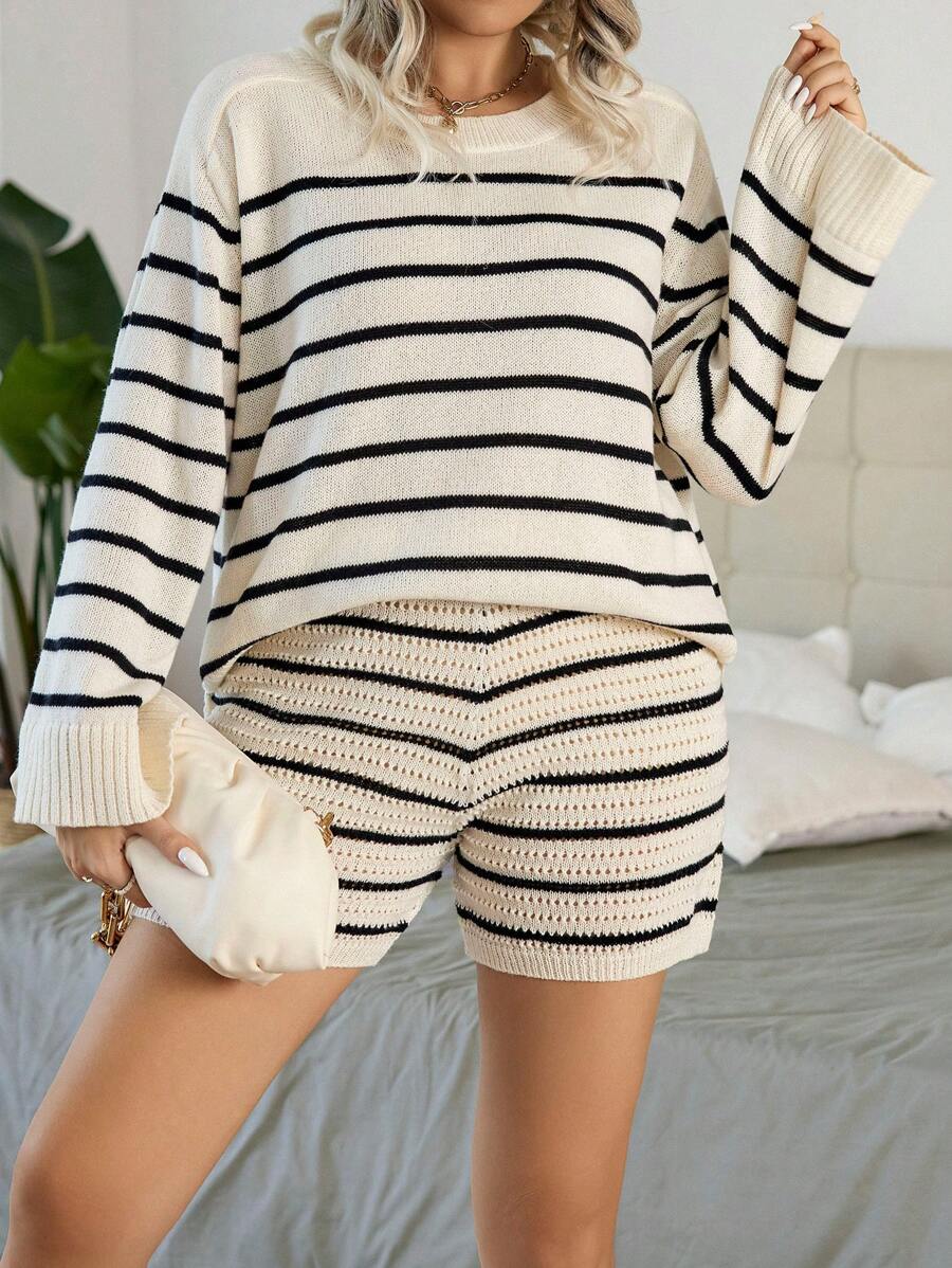 Calvaya Plus Striped Pattern Jumper & Knit Shorts - Black and White - View 1