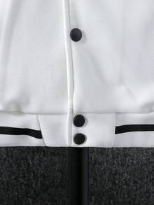 SHEIN Cậu bé Tween Thêu Gấu Sọc trang trí Áo khoác Đại học Không có áo Hoodie - trắng - Xem 6