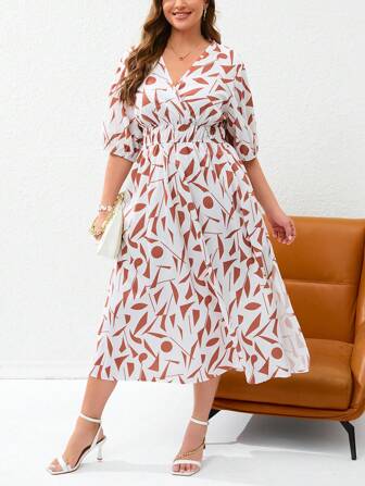 SHEIN Privé 大碼滿版印花高衩連衣裙