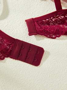 Plus Floral Lace Lingerie Set