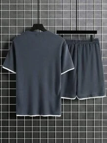 Manfinity Roghcode Áo thun nam viền tương phản & quần short cạp rút, áo ngắn tay thường ngày làm quà tặng bạn trai - Màu xám đen - Xem 2