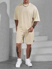 Manfinity Homme Men Plus Solid Drop Shoulder Tee & Shorts - Apricot - View 1
