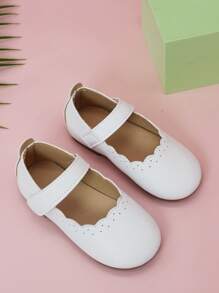 孩子們的女孩貝殼邊瑪麗珍平底鞋