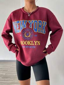 SHEIN Unity Đồ họa Chữ cái Thả vai Áo nỉ - Màu Đỏ Sâu - Xem 4