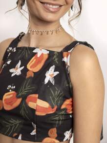 SHE(IN) BRASIL 印花肩部打結短款寬背帶上衣 - 黑色 - 查看 4