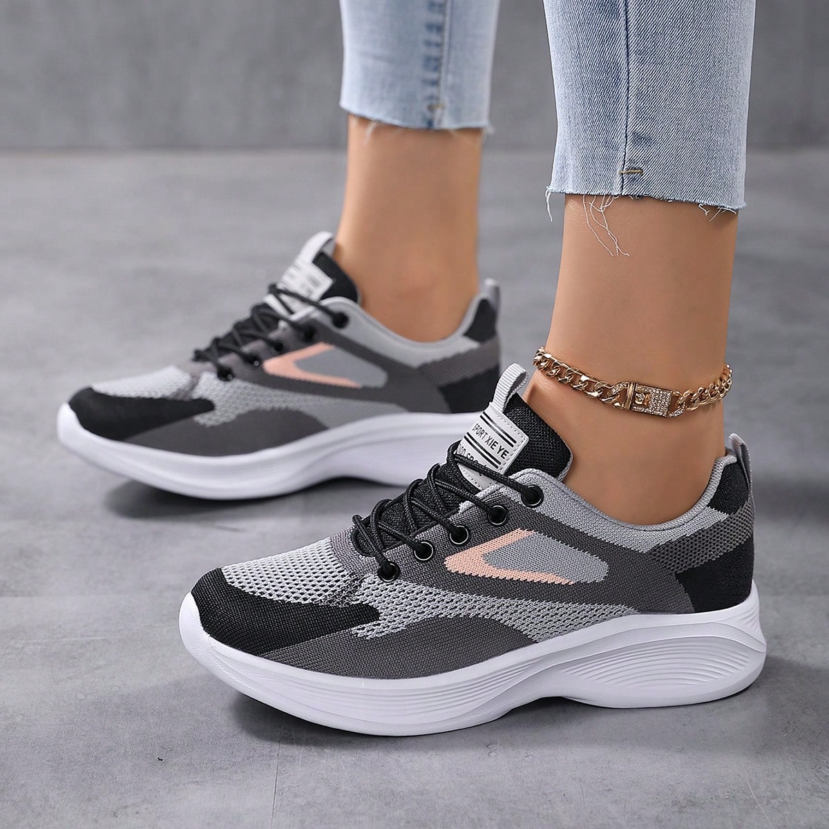 Zapatillas deportivas ligeras y transpirables para mujer, cómodas zapatillas de running de malla para otoño 2025