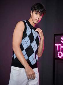 SWAVVY 1入組菱形印花毛衣背心 - 彩色 - 查看 3