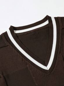 Aesthetic Post 男士植物刺繡拼接邊毛衣背心 - 咖啡棕 - 查看 3