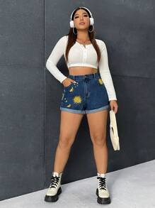 SHEIN EZwear 大碼日月圖案反摺褲腳牛仔短褲 - 中等水洗藍 - 查看 5